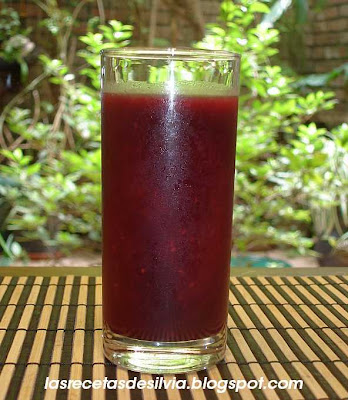 Jugo frutos rojos propiedades